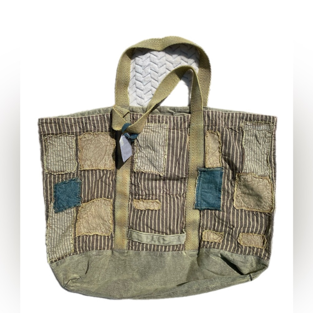 WE THE FREE LAST CHANCE BIG TOTE IN GREEN TAN PATCHWORK NWT - Picture 12 of 15
